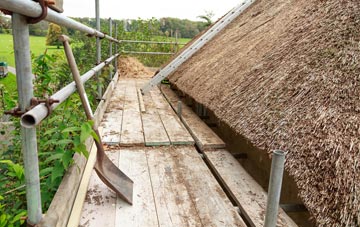 advantages of Dun Charlabhaigh thatch roofing